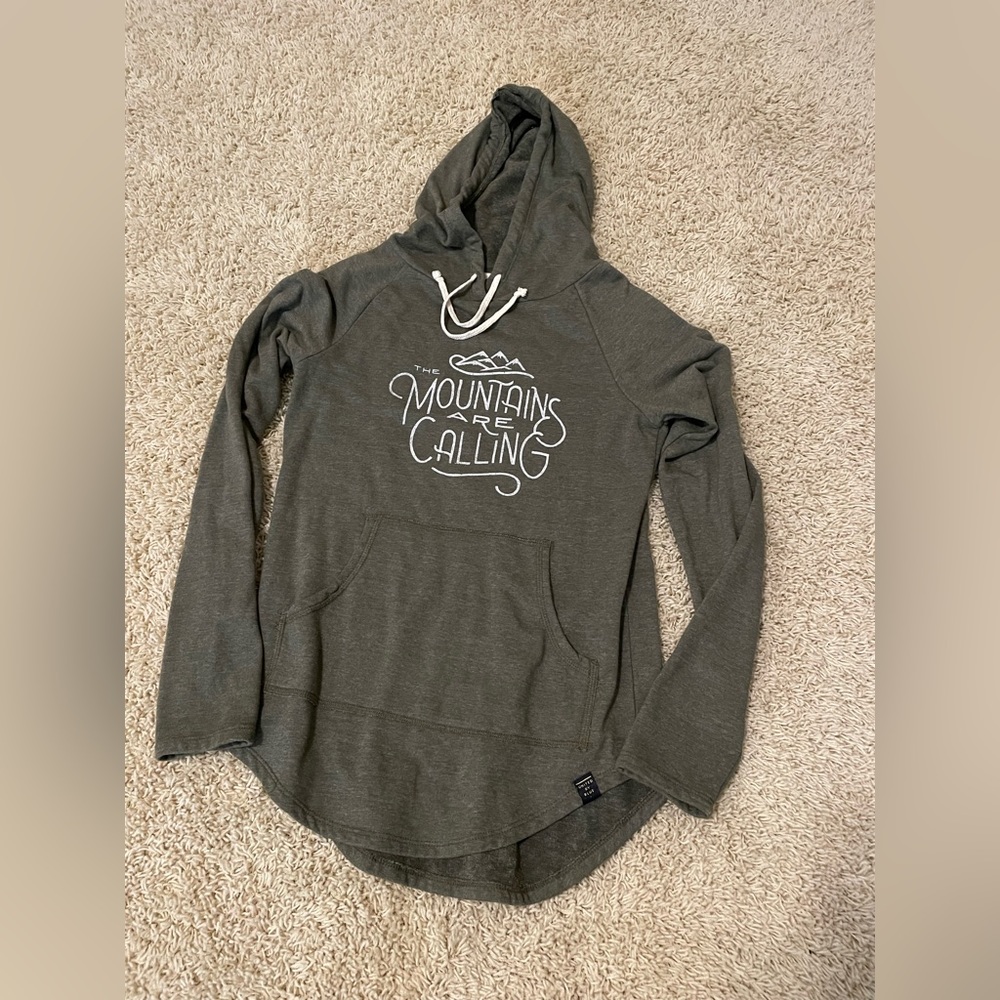 N/A🍃United By Blue lightweight hoodie, small